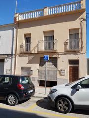 Maison  Carrer oliva. Casa en venta en gandia
