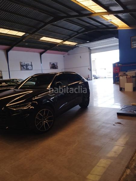 Foto 91d37e78-07f4-489f-85de-e04089aad2a5. Location bâtiment à usage industriel dans Almoines