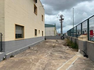 Rent Industrial building  Avinguda de la pau. Alquiler nave industrial en real de gandia