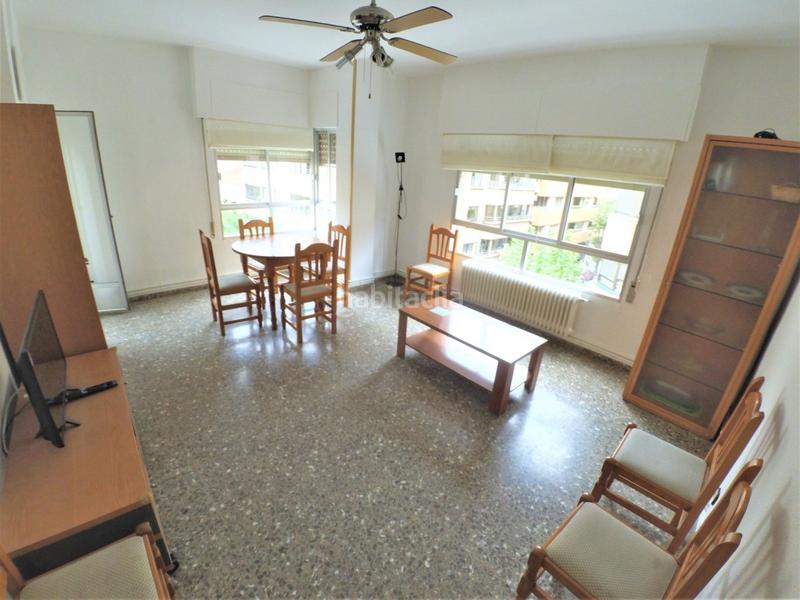 Foto d4b2e8b9-8a6a-43ed-909e-ad91c8016cd7. Rent flat in Centro Albacete