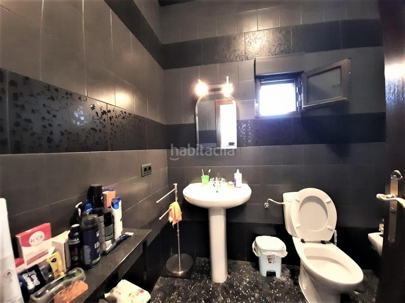 Foto 24ac0bec-aa04-4f99-adf2-7c90f00270c5. Casa amb calefacció aparcament a Herrera (La)