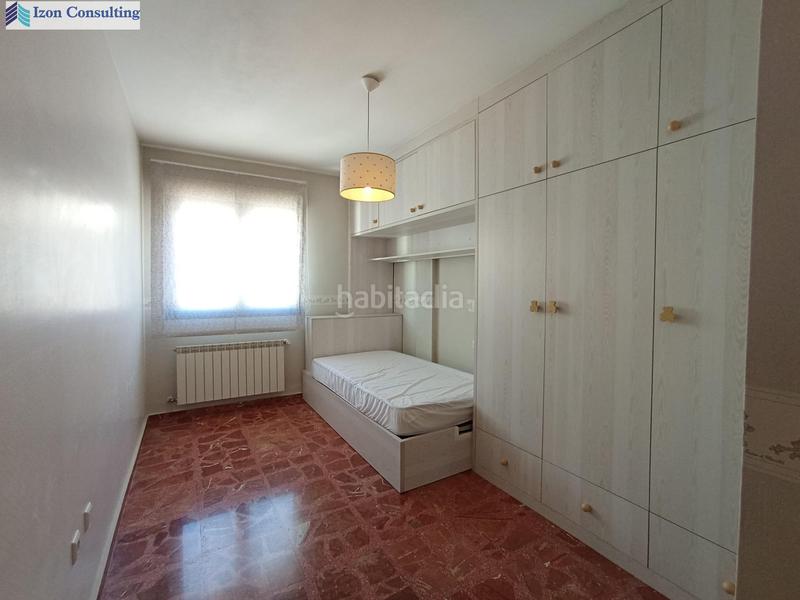 Foto e6498c5e-97eb-4cd6-8a16-456da36de056. Pis amb calefacció aparcament a El Pilar Albacete