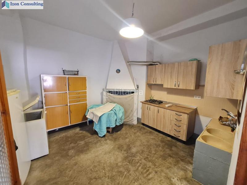 Foto d9987e9d-8261-48e8-9944-d1c302bce6fc. Casa vivienda en lietor en Liétor