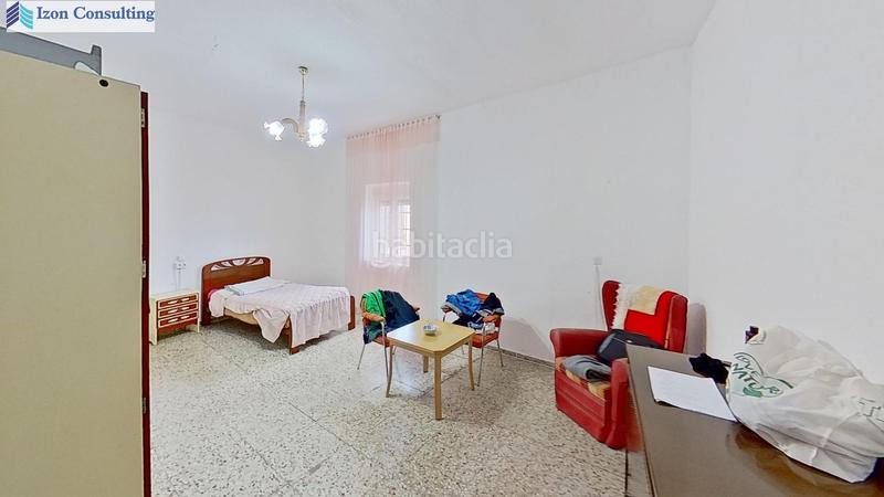 Foto acfbc3f4-86ed-4931-8984-f4c8bffaa493. Casa  con patio y garaje en Alcadozo