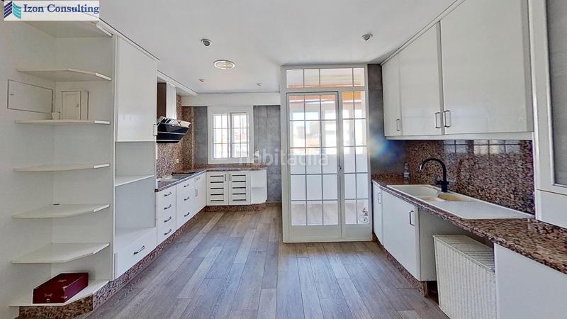 Foto 0105880b-1f29-44c9-8f40-c4f607eba992. Pis amb calefacció aparcament a Carretas - Pajarita Albacete