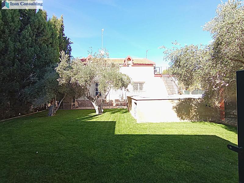 Foto 68716ddb-db66-4819-911a-7b464c297340. Chalet avec chauffage parking piscine dans Pedanías - Extrarradio Albacete