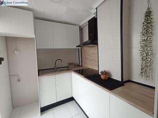 Pis a Industria. Piso funcional y bien distribuido, listo para entrar a vivir