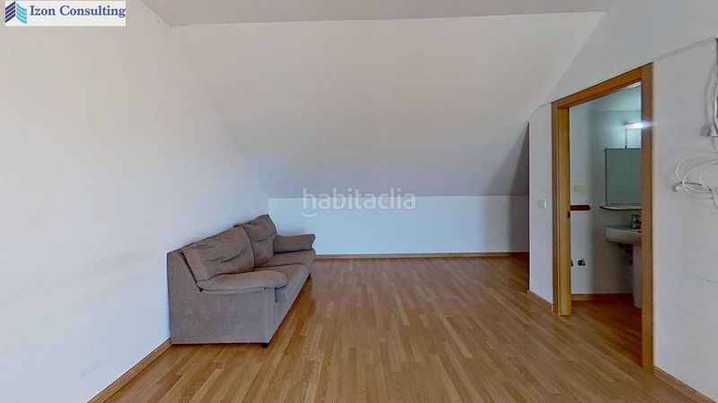 Foto 4b57d7a7-1676-4d3b-99d9-651a36281cef. Casa adossada amb calefacció aparcament a Gineta (La)