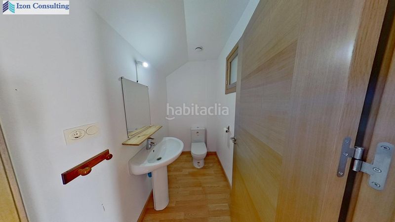 Foto 5c985718-bc8d-4b51-93ed-d2e1b4e536da. Casa adossada amb calefacció aparcament a Gineta (La)
