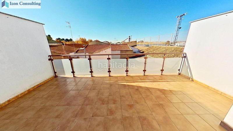 Foto befd0ca2-92a7-49a7-b717-c8d973a35006. Casa adossada amb calefacció aparcament a Gineta (La)