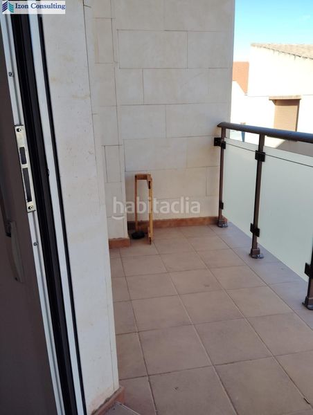 Foto df244efa-7108-4070-a928-f54f40f4ce98. Casa adossada amb calefacció aparcament a Gineta (La)