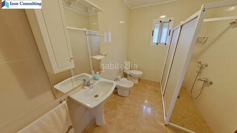 Foto 6f015a4a-5e96-4b71-886a-9b004f5e16a7. Casa amb aparcament a Alcadozo