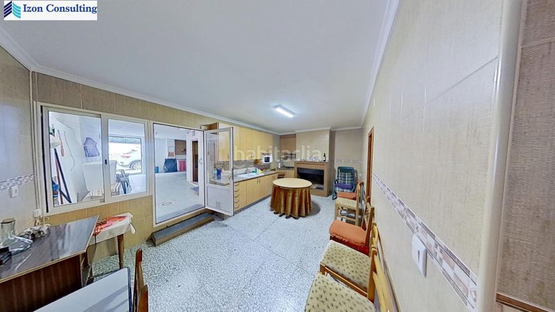 Foto af60619e-8c71-418e-a4e5-c8ec35c7c040. Casa amb aparcament a Ontur