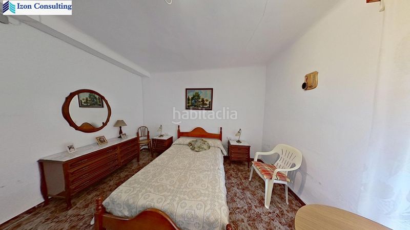 Foto ea1dfd57-b193-452c-b15f-401eb3c69d86. Casa amb aparcament a Ontur