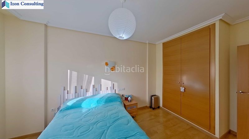 Foto ae3e4b4c-1123-4a69-ab08-ff2f7bcb07b5. Casa adossada amb aparcament a Motilleja