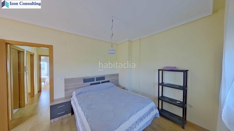 Foto f437122b-9ad2-4a52-aca1-d688c35dd513. Casa adossada amb aparcament a Motilleja