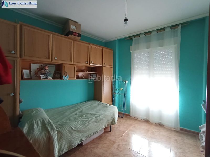 Foto 715de7dd-a621-4348-9b44-0735a9cb5436. Pis amb calefacció aparcament a Villarrobledo