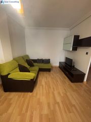 Miete Etagenwohnung in Feria. Piso en alquiler de 2 habitaciones