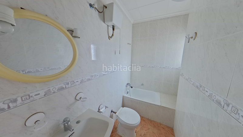 Foto 4923ae75-cbb8-46d0-8d47-c9df80ac06b0. Pis a Almansa