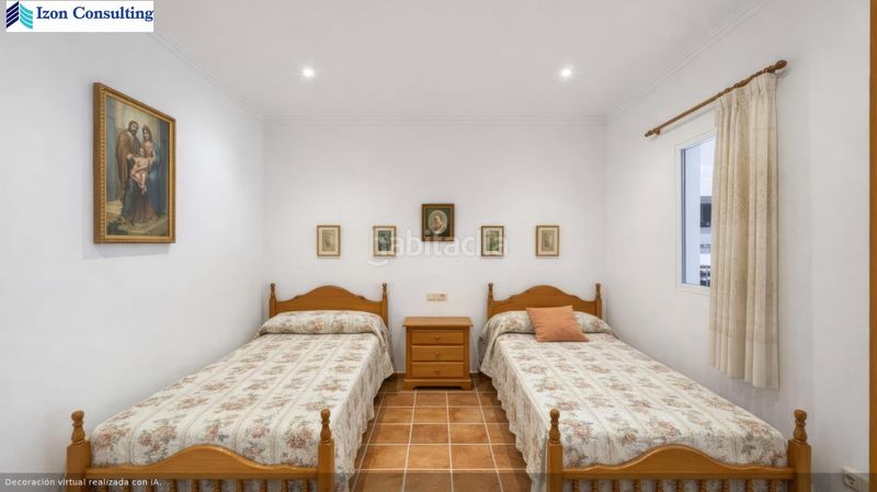 Foto 77e49bcb-a957-4fd9-a313-d138e7ab23aa. Casa amb aparcament a Corral - Rubio