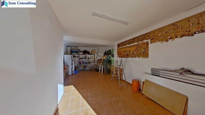 Foto a2a9adae-0c80-4550-b94a-0a8979fb2b45. Casa amb aparcament a Corral - Rubio