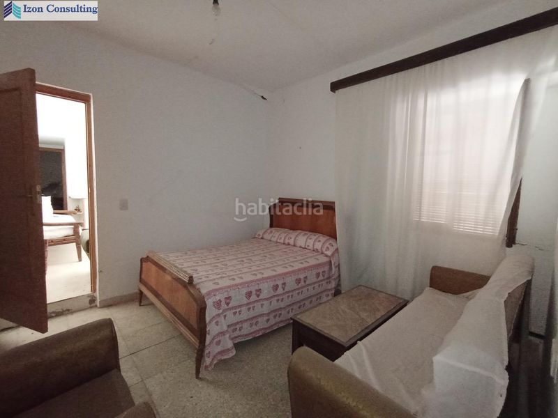 Foto ee4dc9b0-fb7f-4adb-915b-7792ab75bac3. Casa amb aparcament a Villarrobledo