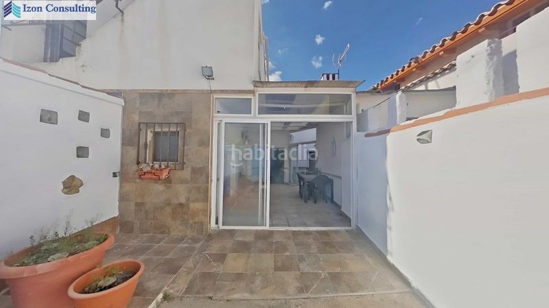 Foto d52f1e1a-d49f-49a2-ac3b-9c8452471126. Casa amb calefacció aparcament a Valdeganga