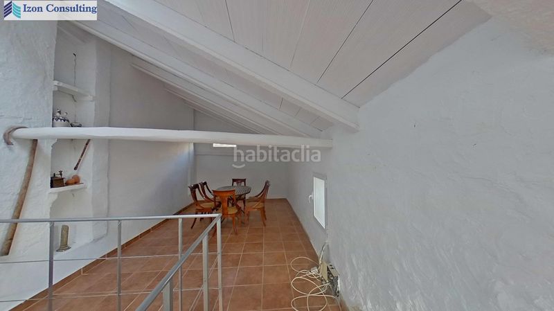 Foto ed4e069a-8ef5-4027-9642-1c0d7f44e418. Casa amb calefacció aparcament a Valdeganga