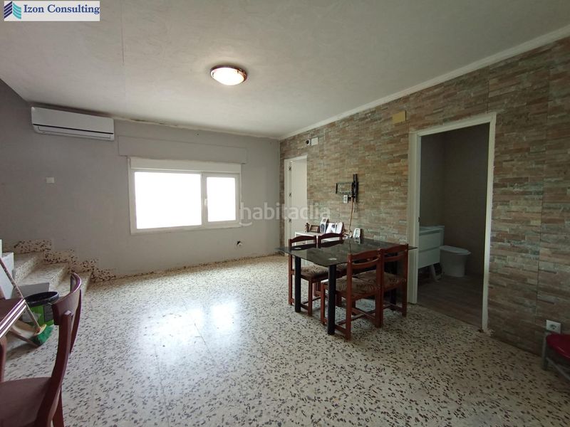 Foto 8dcdbc61-a36f-4dc4-8e31-465bd53075e5. Casa amb aparcament a Munera