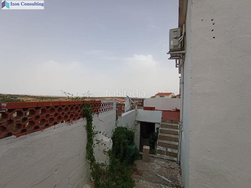 Foto a90f3e38-f878-42e7-9399-53377d5058ac. Casa amb aparcament a Munera