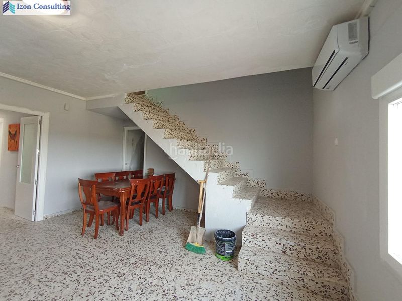 Foto 0c9e3f16-0147-4ae2-a145-935152e975e9. Lloguer casa amb aparcament a Munera