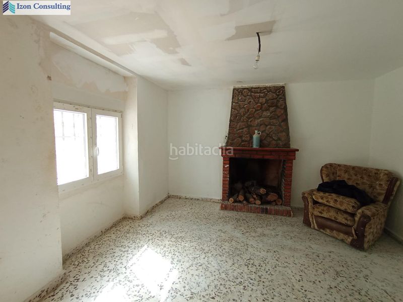 Foto d1d79c60-10bb-4afb-952f-a838c059f289. Lloguer casa amb aparcament a Munera