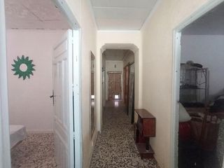 Casa a Pedanías - Extrarradio. Casa independiente con gran potencial de reforma integral, patio