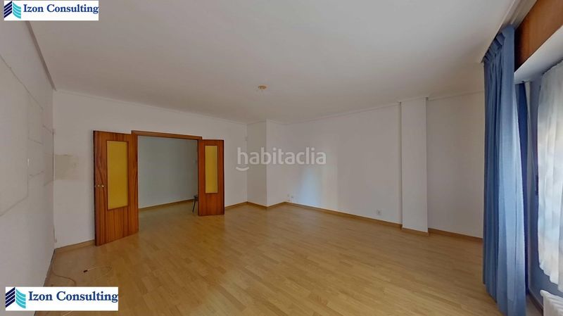 Foto 0e1bcdbe-b365-4a25-bd77-bdebb8bc1447. Flat with heating parking in Centro Albacete