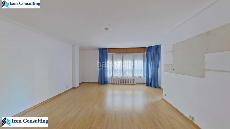 Foto 2d7a8e1e-9466-4a4c-a16b-becb24482f0c. Flat with heating parking in Centro Albacete