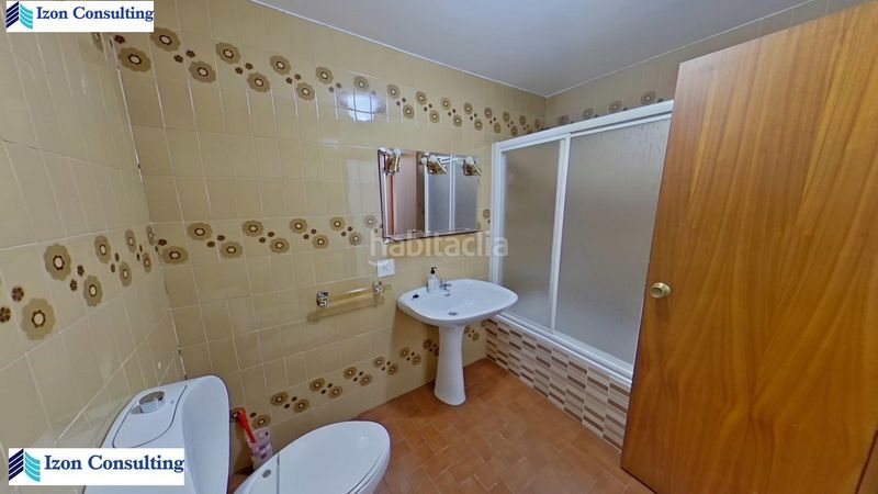 Foto 9f6583f8-fa0d-437a-b479-d4de34d05204. Flat with heating parking in Centro Albacete