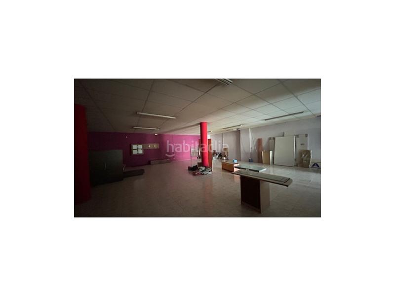 Foto 237a1869-5031-4a72-8c72-71d04bd1c648. Geschäftsraum in Manlleu