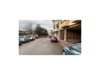 Miete Autoparkplatz  N/a. Plaza de parquing en alquiler en calle montseny