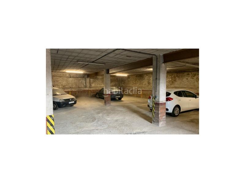 Foto f8cccab6-4c3b-41c7-99ed-078b371e4079. Miete autoparkplatz in Manlleu