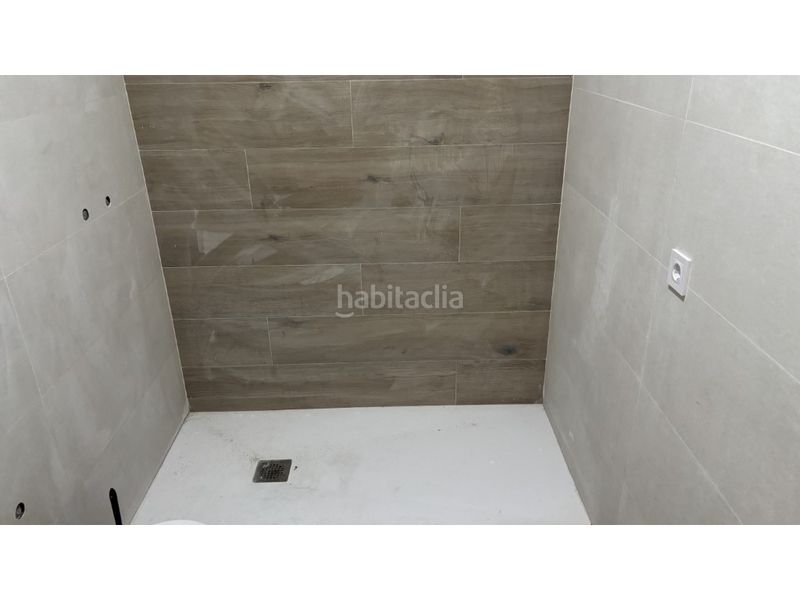 Foto 427ff9f7-7d7a-491e-8e4e-bf7125482bfa. Planta baixa amb aparcament a Manlleu