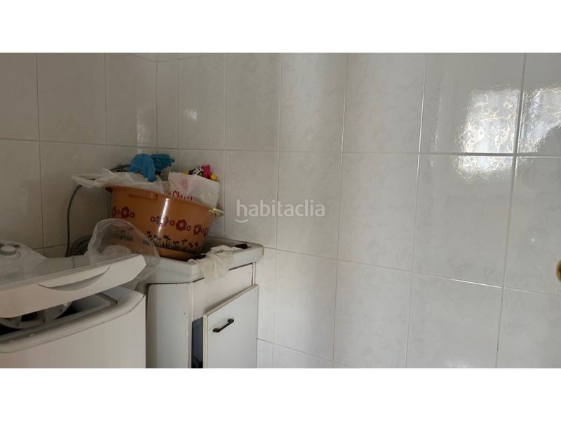 Foto 990af717-7f64-4b38-bad2-dcf7581f1ab5. Casa amb aparcament a Manlleu
