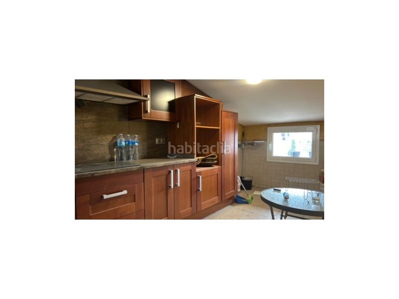 Foto 16722d1f-96e0-4e72-a27b-f1c6df27baae. Casa amb aparcament a Manlleu