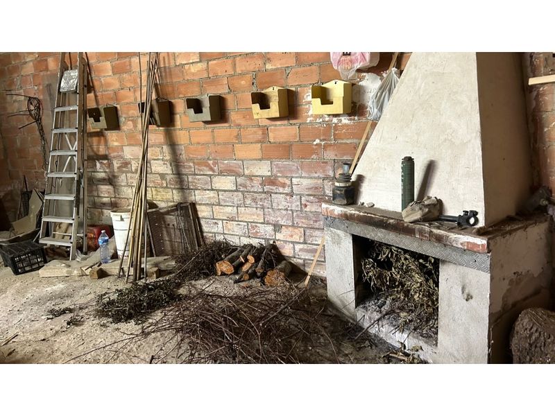 Foto b1a88f89-3c19-4d7c-ae05-d3b338d9edd5. Casa amb aparcament a Manlleu