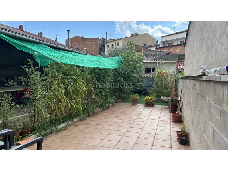 Foto b39a1b92-e4a0-4bdf-bd18-51ccc9647bdb. Casa amb aparcament a Manlleu