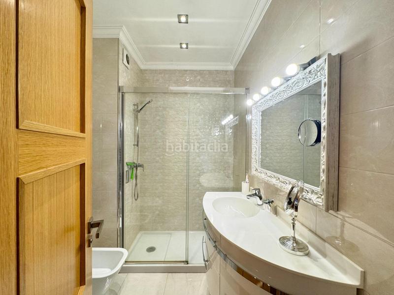 Foto 141b2661-42c5-4dcc-b2b0-05d943867f00. Etagenwohnung mit heizung parking in Casablanca - Calvario Vigo