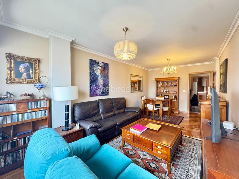 Foto 1f352673-5089-45af-aafe-4d9df646c1d0. Etagenwohnung mit heizung parking in Casablanca - Calvario Vigo