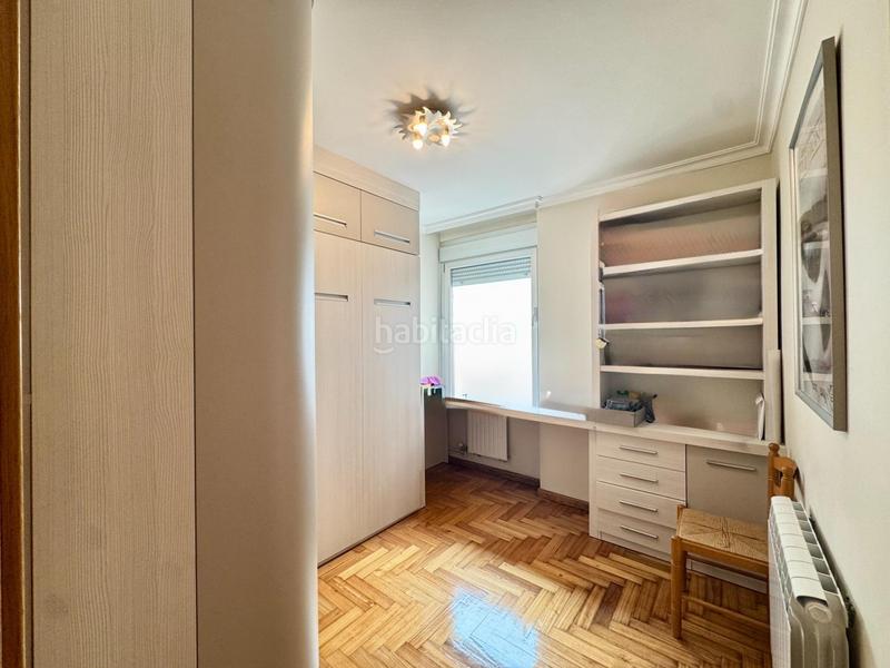 Foto d369dc28-90ce-4cd9-a49c-8e6353dcb79b. Etagenwohnung mit heizung parking in Casablanca - Calvario Vigo