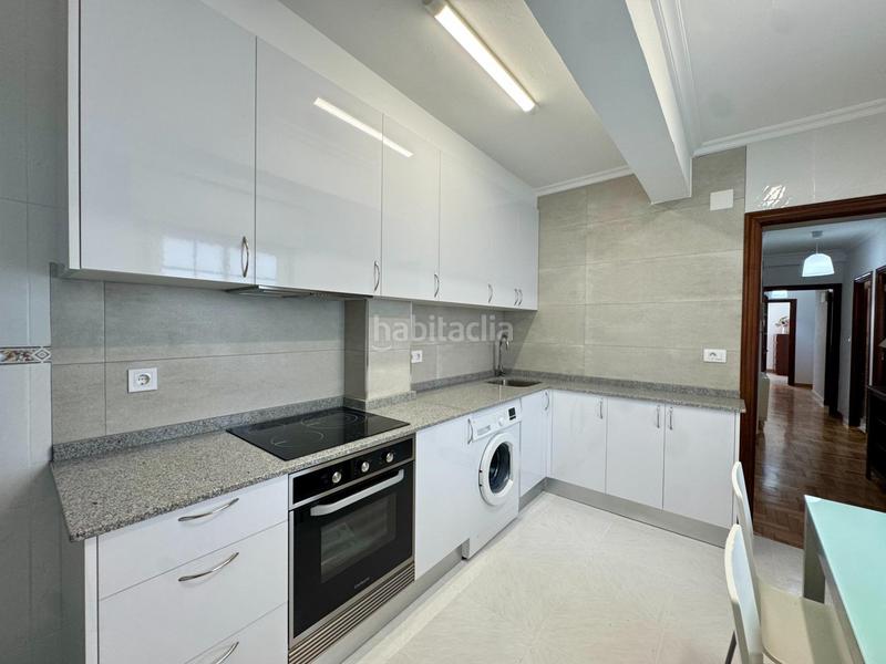 Foto 1348155a-aa8c-4fd1-9430-a8b1309347be. Etagenwohnung mit heizung in Teis Vigo