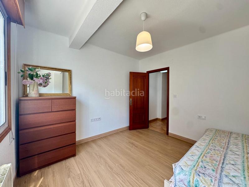 Foto 194278e9-93e3-4889-b906-b0e3b0f95d71. Etagenwohnung mit heizung in Teis Vigo