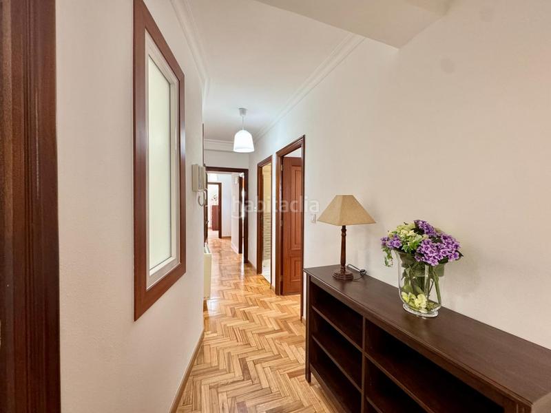 Foto 79440ef6-1bfb-45ae-a177-5e40be08a548. Etagenwohnung mit heizung in Teis Vigo